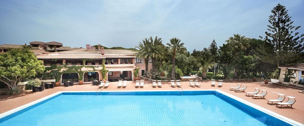 Cala Ginepro Hotel Resort & Spa Orosei Exteriör bild